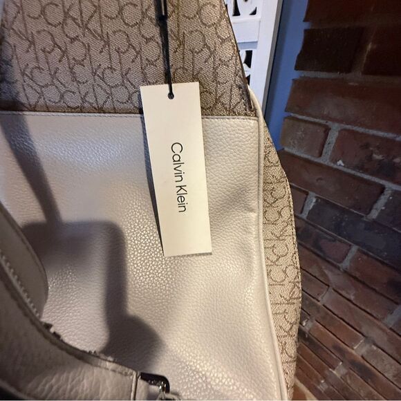 NWT Calvin Klein Elegant Cream and Tan Backpack / Sling Bag Purse New main image 5